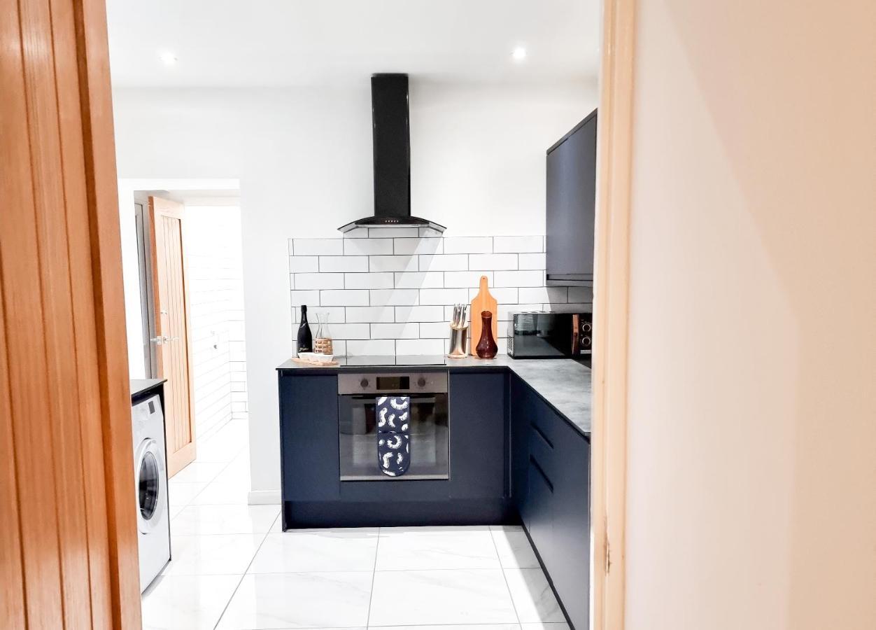 Spacious 3-Bed Near The City Centre Swansea Exterior foto